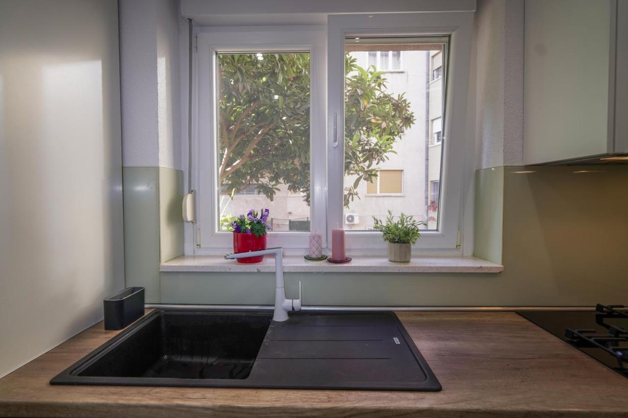 Apartment Ana Спліт Екстер'єр фото