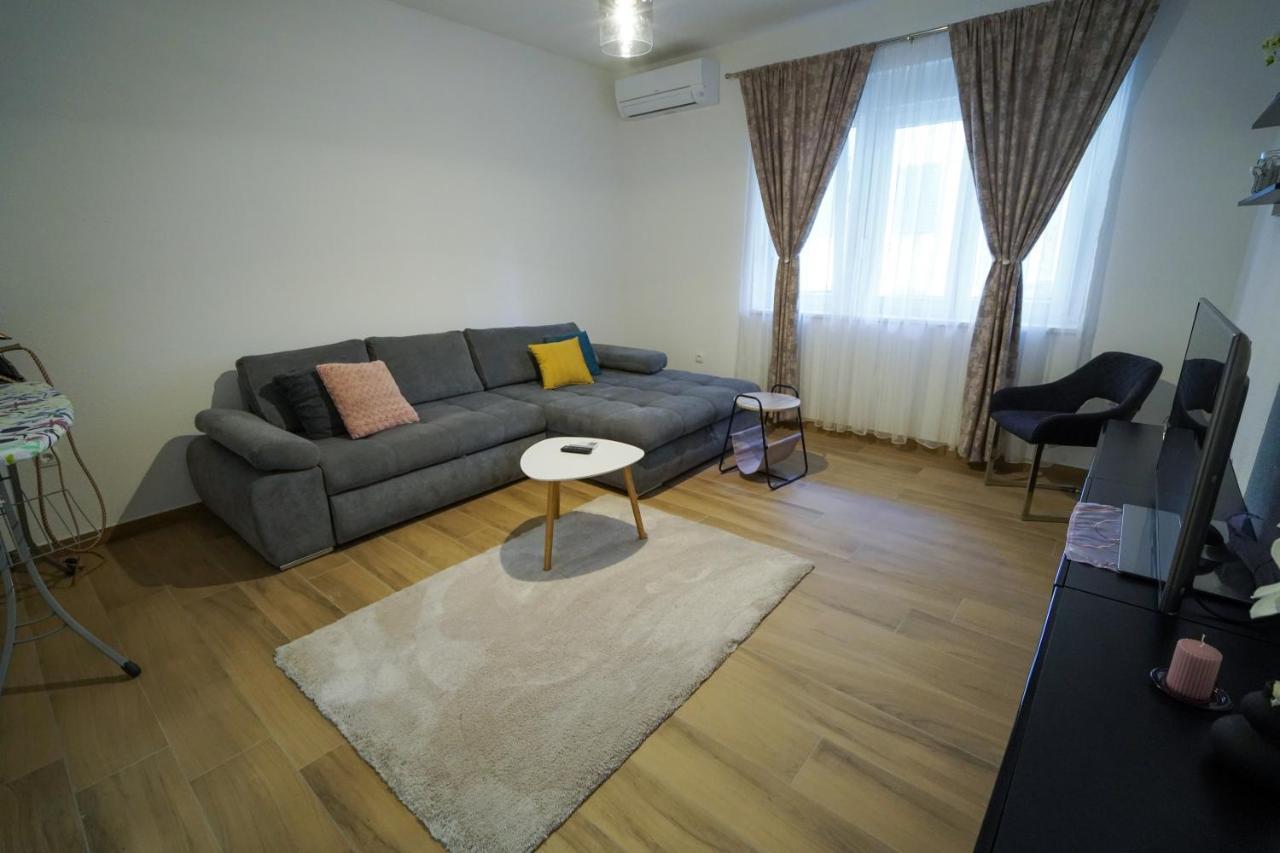 Apartment Ana Спліт Екстер'єр фото