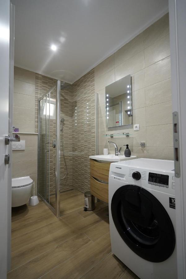 Apartment Ana Спліт Екстер'єр фото