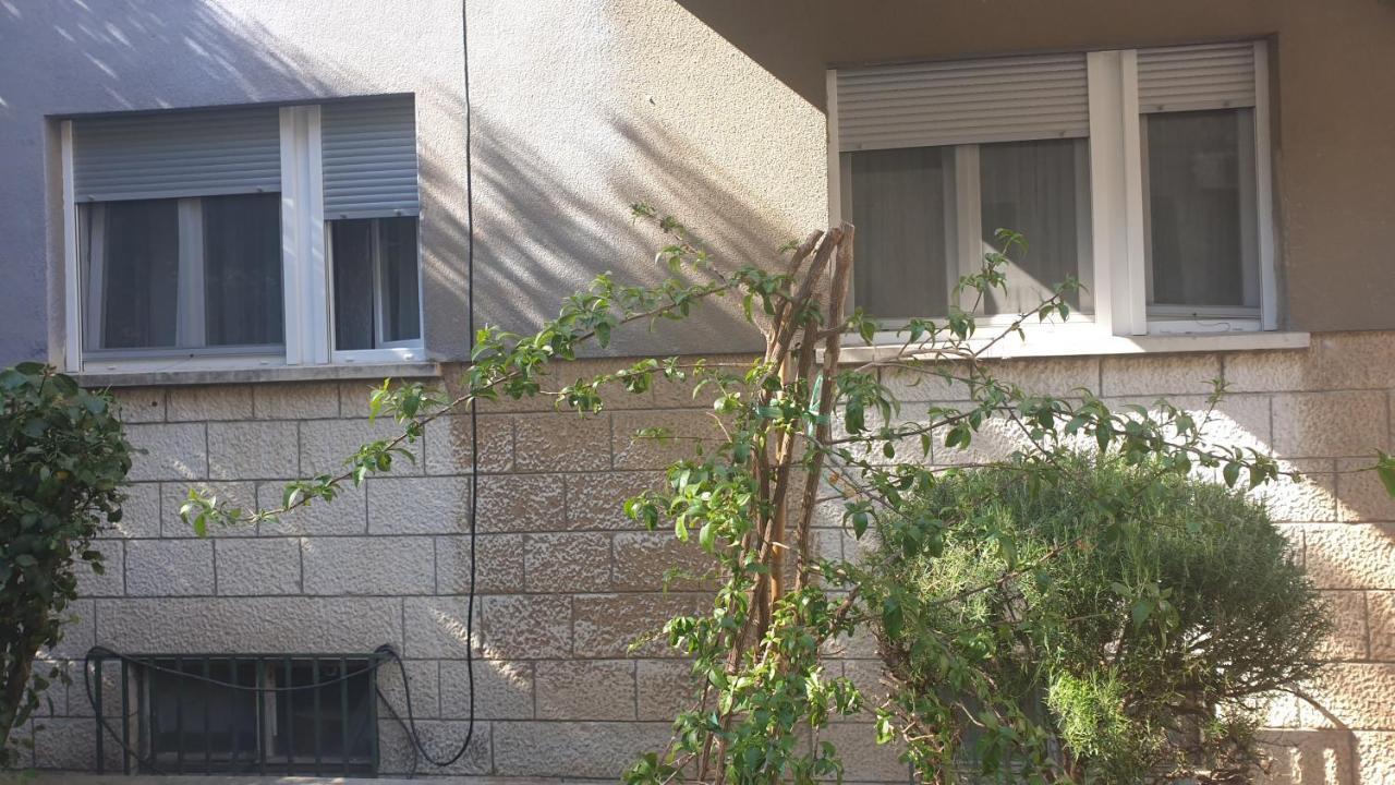 Apartment Ana Спліт Екстер'єр фото
